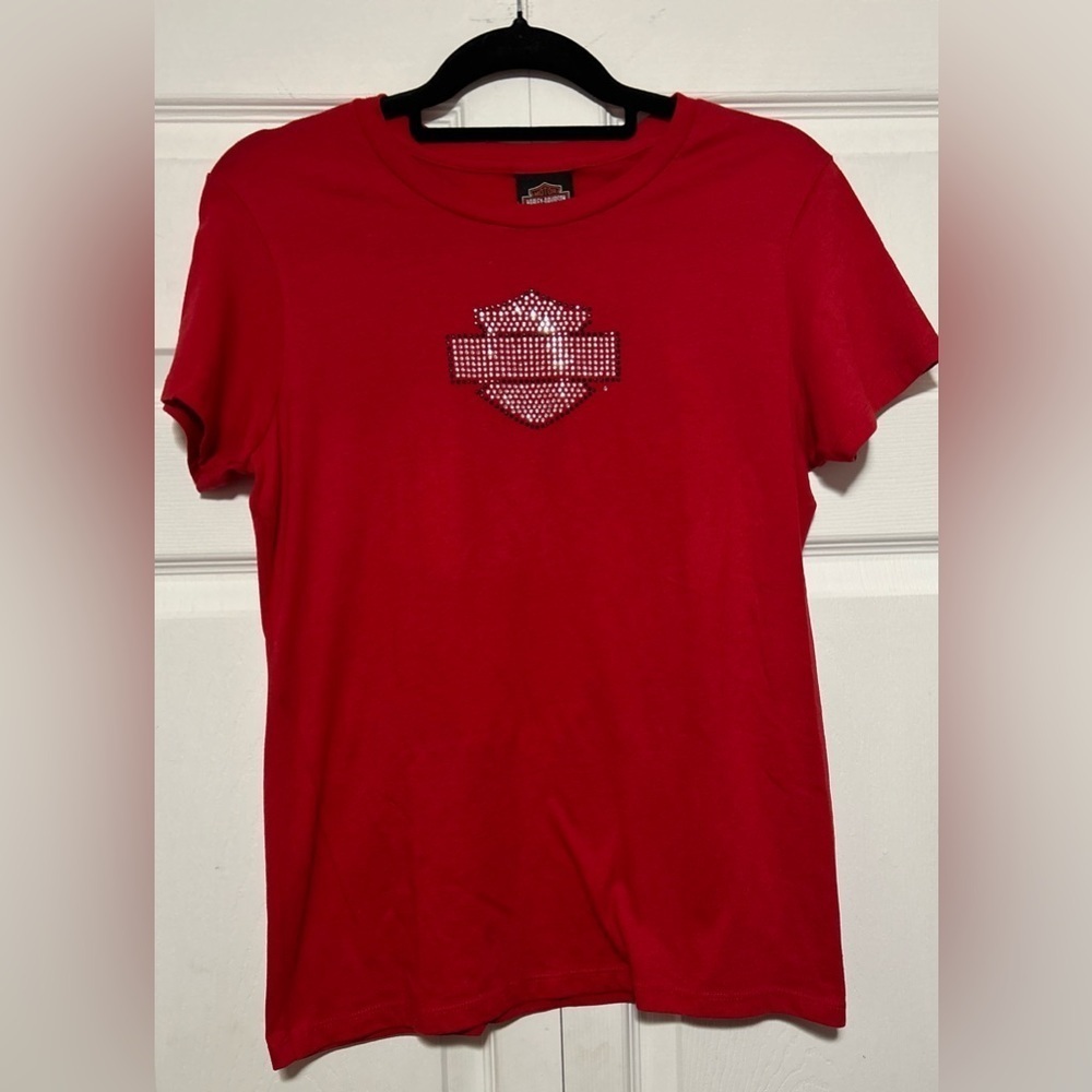 Vintage Y2k Harley Davidson Red Baby Tee. Women's size Large in good condition.